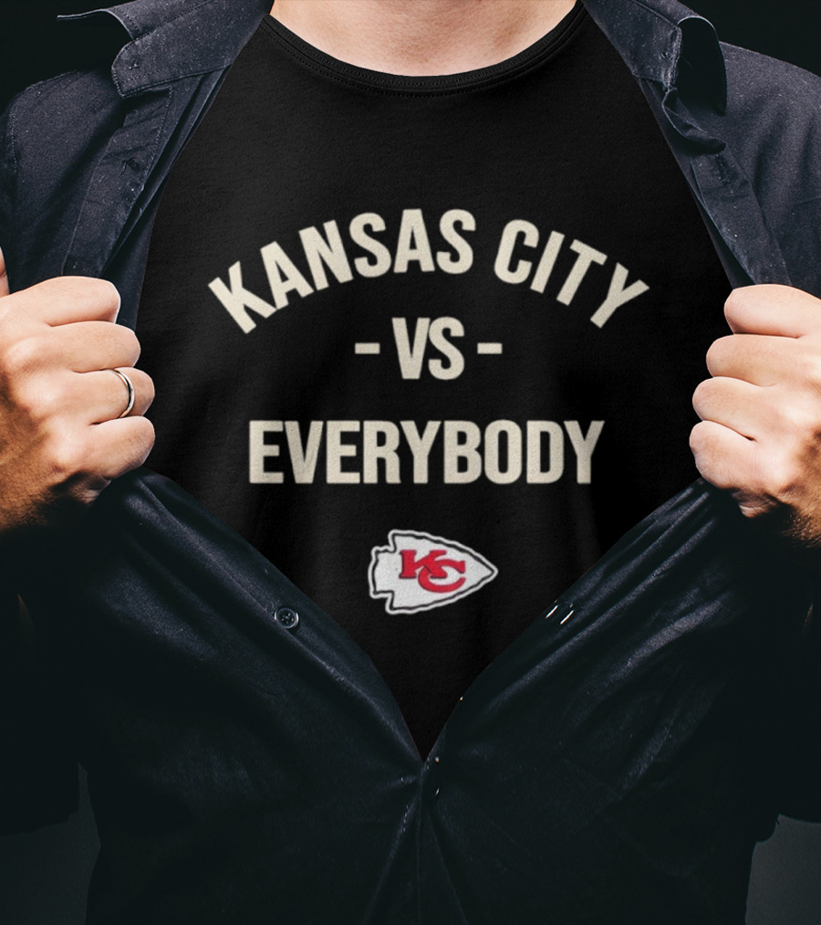 Kansas City Chiefs Vs Everybody KC Logo Fan Gear T-Shirt