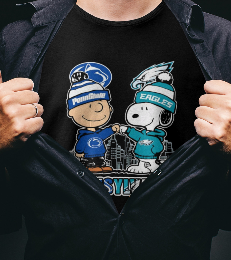 Charlie Brown Snoopy Philadelphia Eagles Penn State Pennsylvania Fist Bump T-Shirt