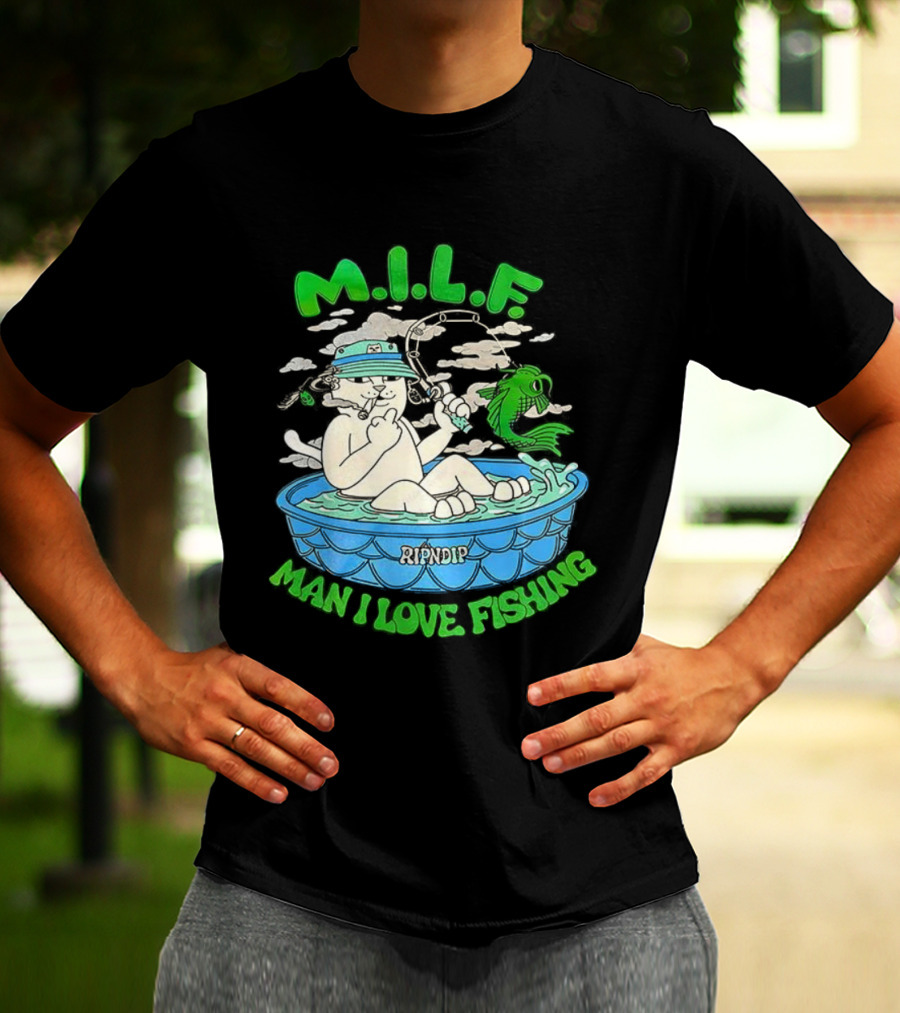 M.I.L.F Man I Love Fishing Cat In Boat Fun Design T-Shirt