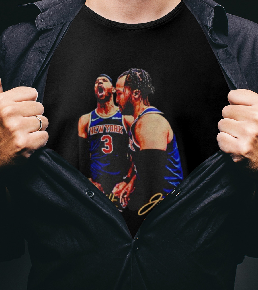New York Knicks Basketball Number 3 Signature T-Shirt