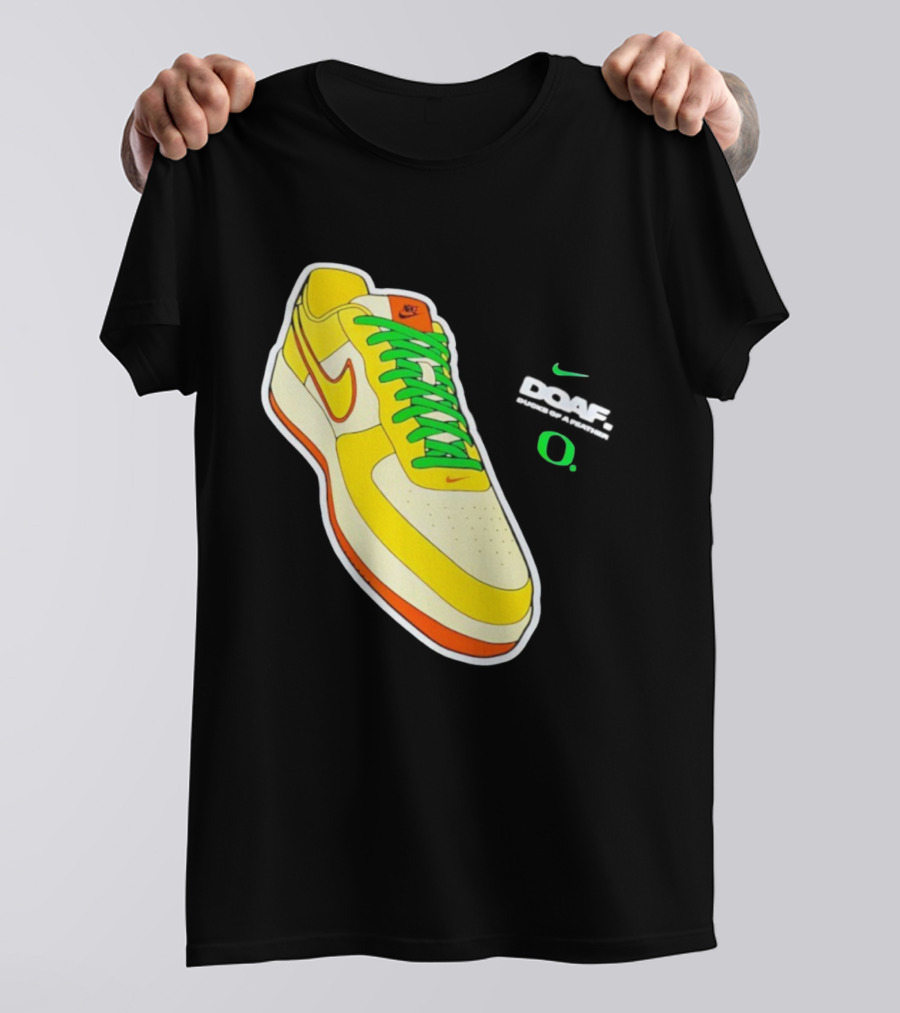 Oregon Ducks DOAF Hatched Heat Nike Sneaker T-Shirt