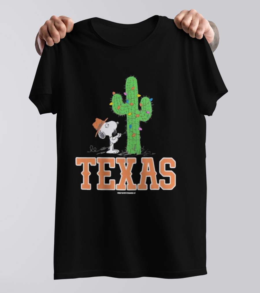 Snoopy Cactus Holiday Christmas Lights Texas T-Shirt