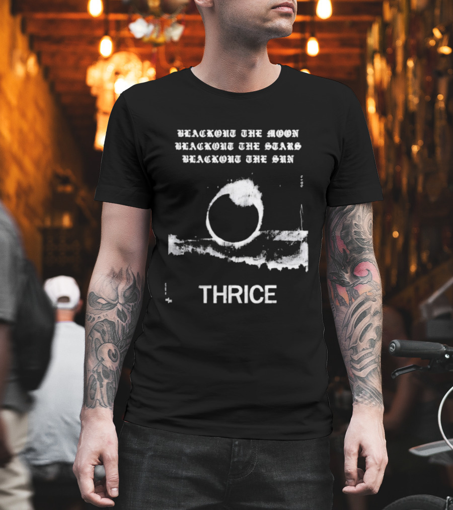 Thrice Blackout The Moon Stars Sun Circle Art T-Shirt