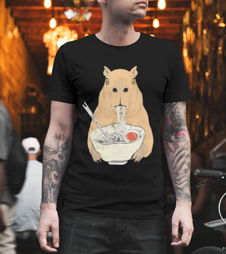 Capybara Eating Ramen Noodles Japanese Style T-Shirt