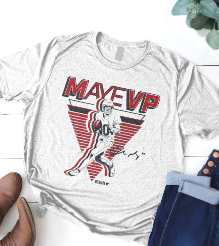 MAYEVP Football Player Triangle Design T-Shirt