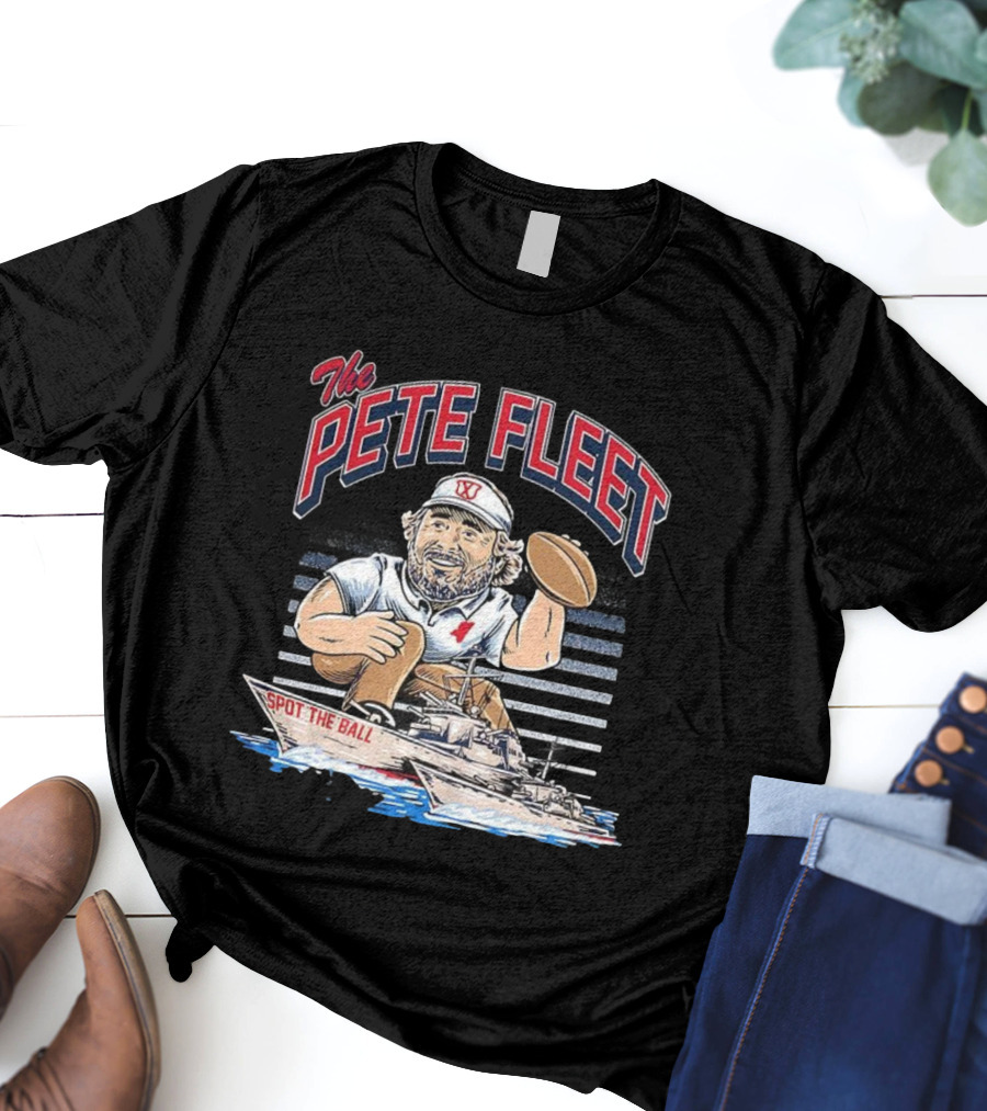 The Pete Fleet Spot The Ball Football Mascot Ship Icon T-Shirt