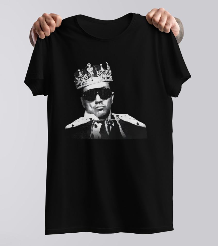 Vandy King Josh Snead Vanderbilt Commodores Iconic Crowned Portrait T-Shirt
