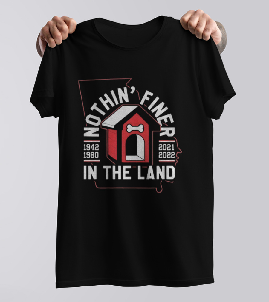 Nothin’ Finer In The Land 1942 1980 2021 2022 Doghouse Outline Map T-Shirt