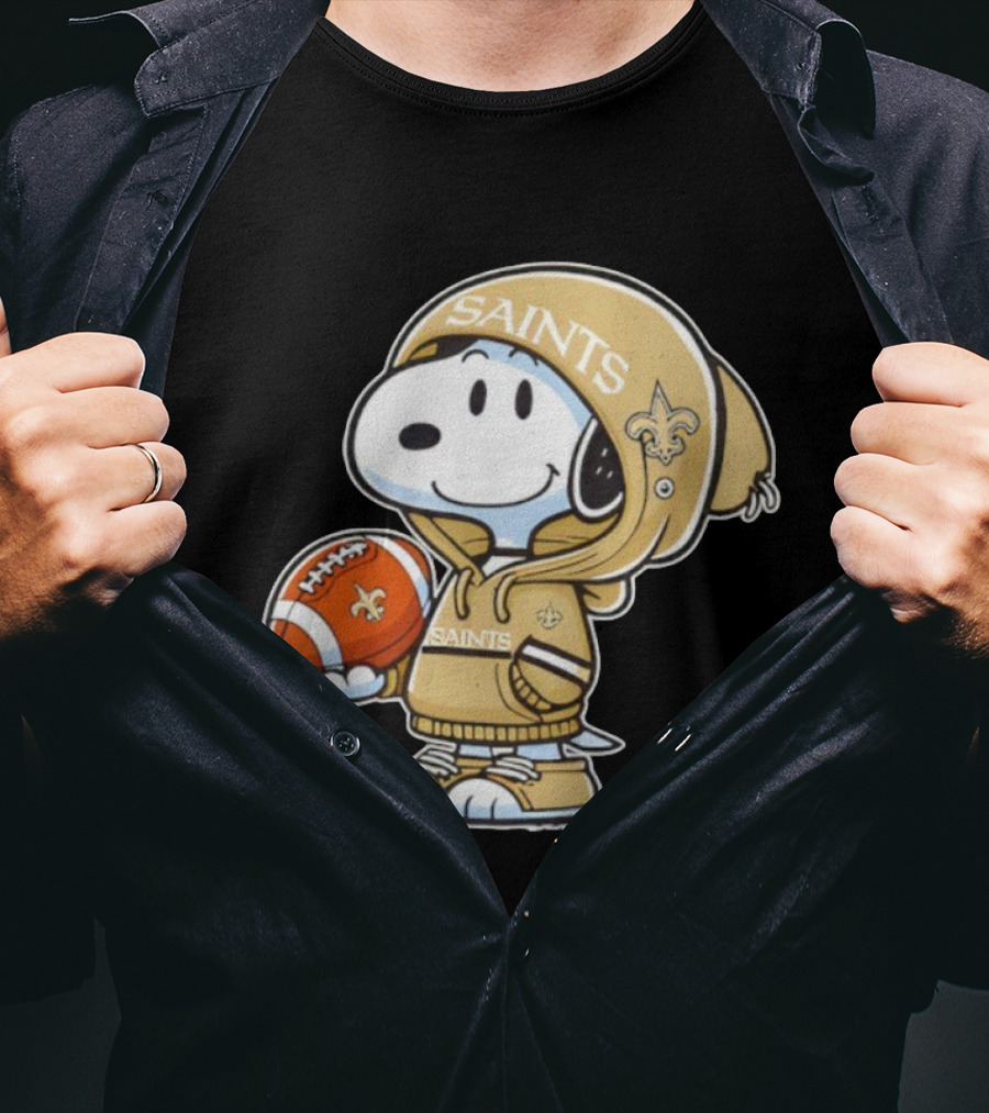 Snoopy New Orleans Saints Football Fan Outfit T-Shirt