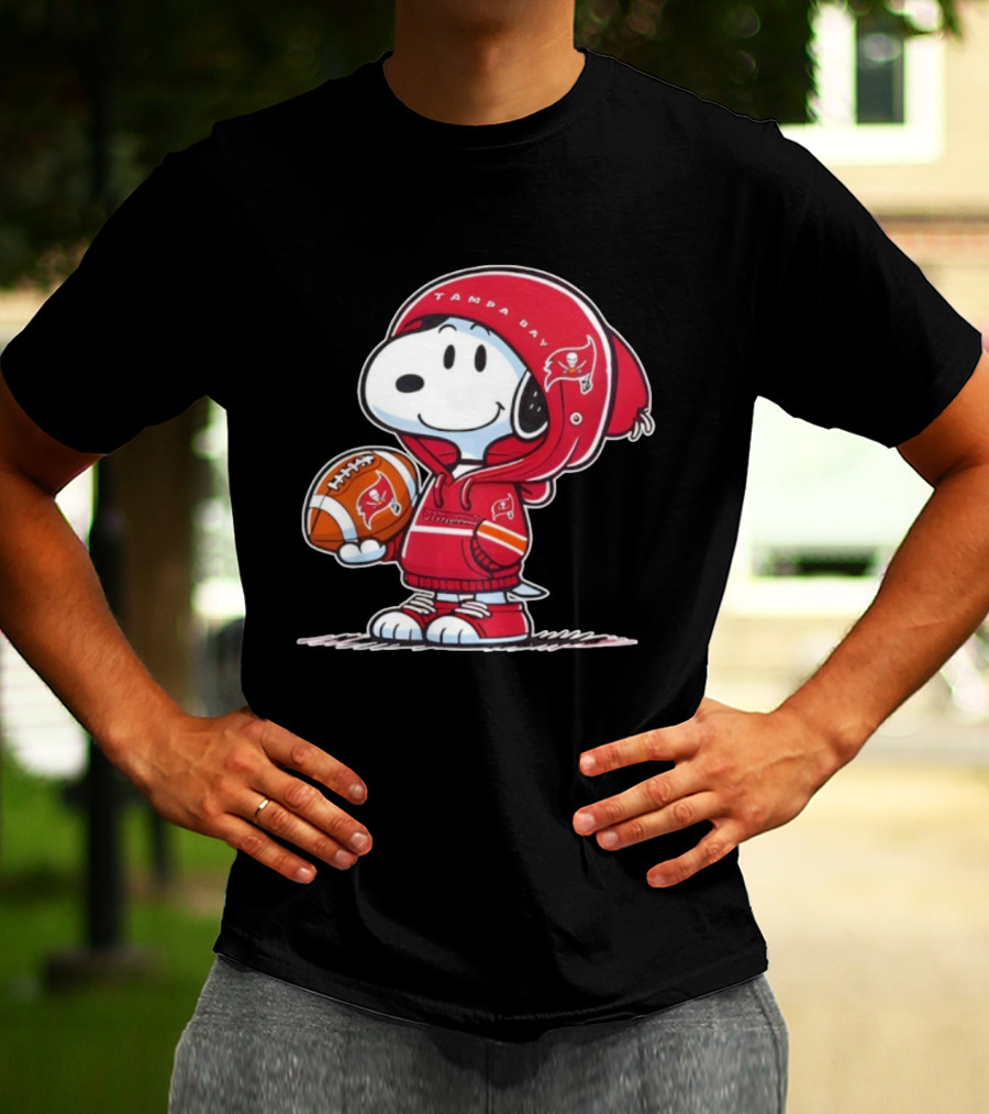 Snoopy Tampa Bay Buccaneers Football Outfit With Helmet And Ball Peanuts NFL Fan T-Shirt