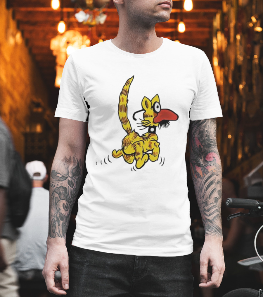 Don Martin Cartoon Yellow Cat With Red Nose Retro Humor Classic Comic Style T-Shirt