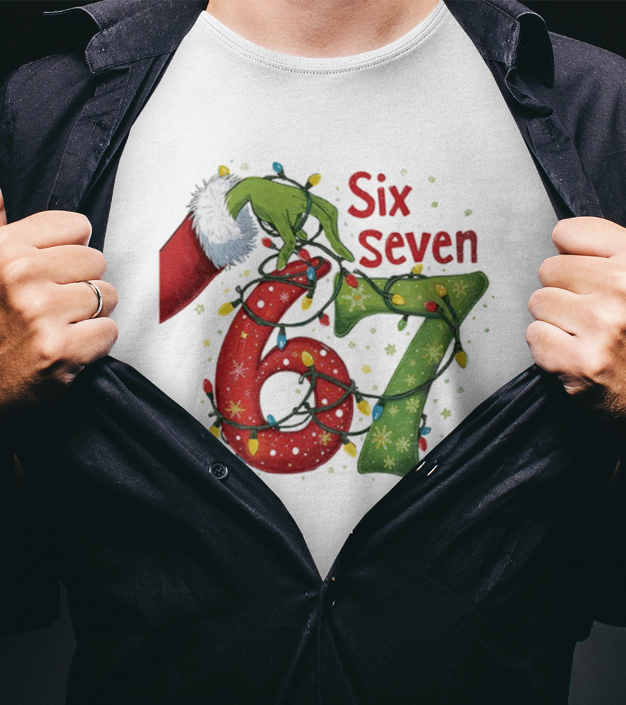 Merry Christmas 2025 Grinch Hand Six Seven Holiday Lights T-Shirt