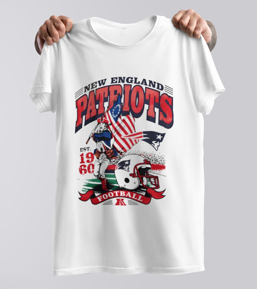 New England Patriots Football Est 1960 Vintage Style Helmet And Flag T-Shirt