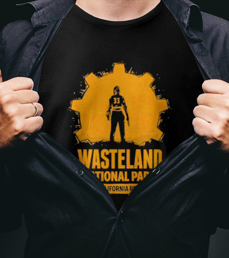 Player 33 Wasteland National Park New California Republic T-Shirt