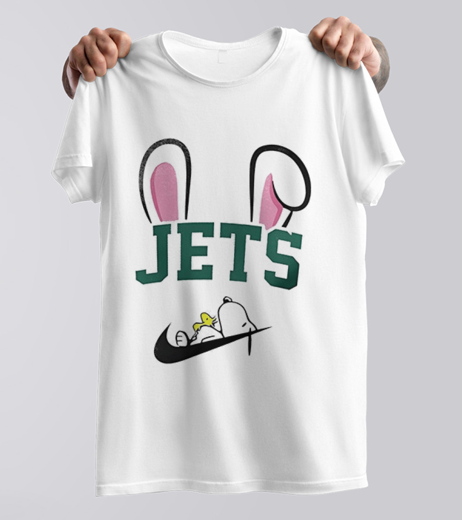 New York Jets Snoopy Peanuts Easter Bunny Ears T-Shirt
