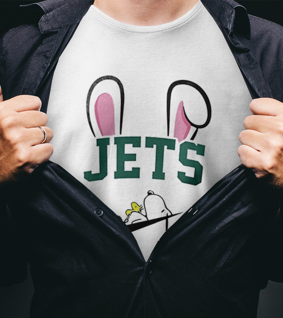 New York Jets Snoopy Peanuts Easter Bunny Ears T-Shirt