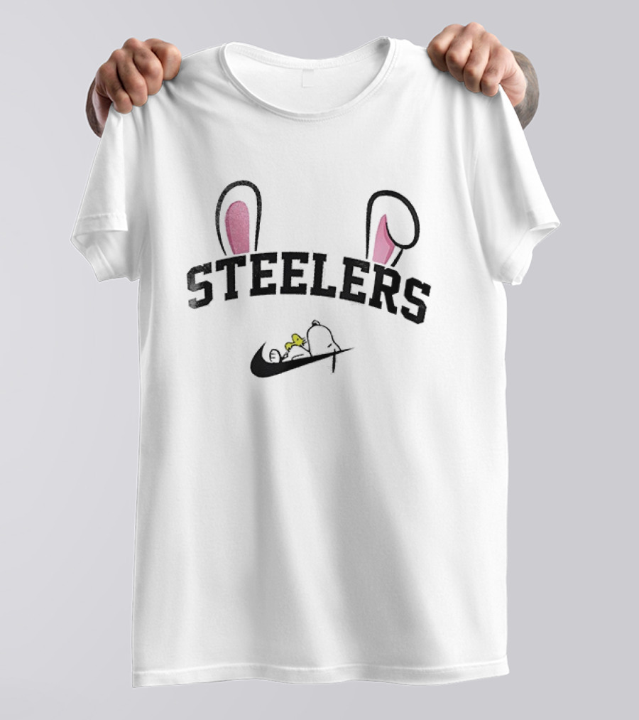 Steelers Snoopy Easter Bunny Ears Peanuts Collaboration T-Shirt