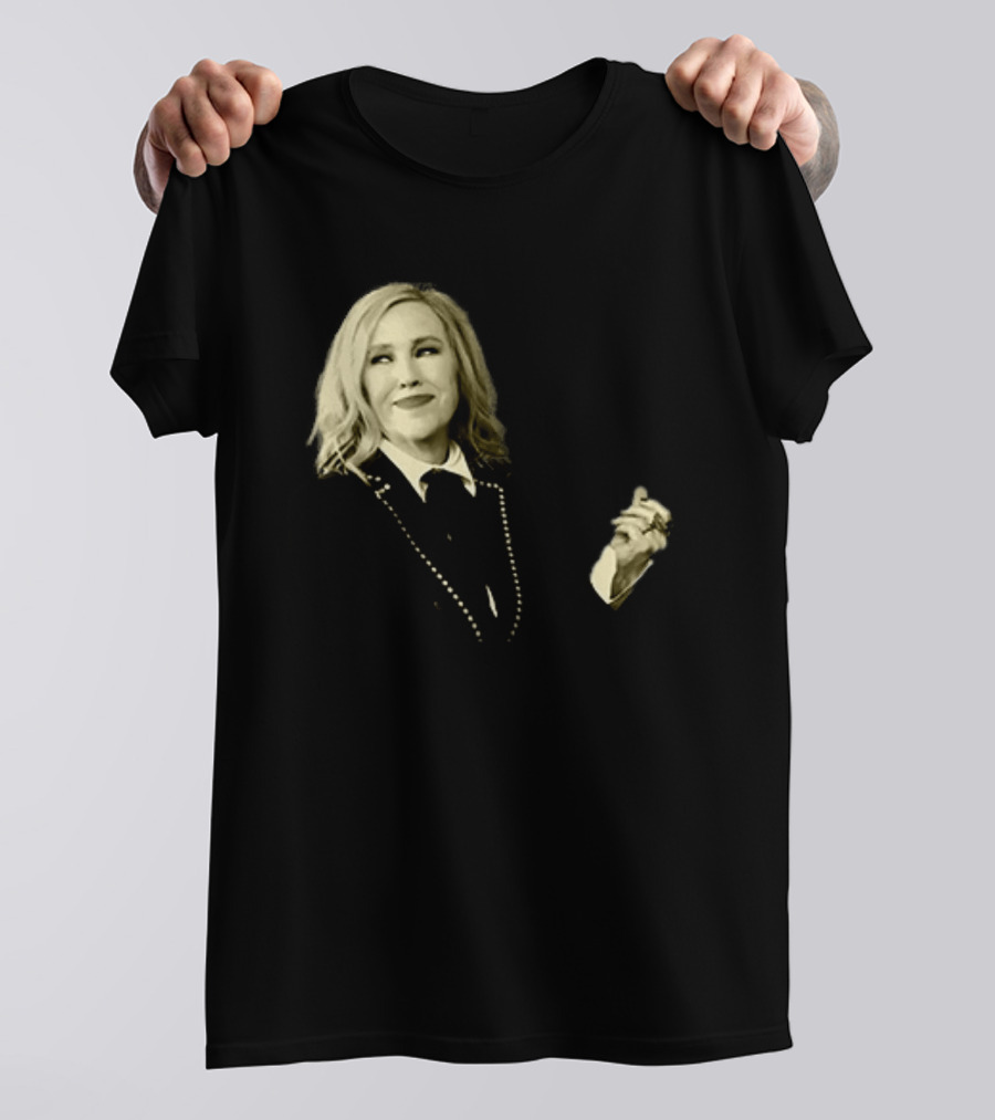 Moira Catherine O'Hara Character Fashion T-Shirt