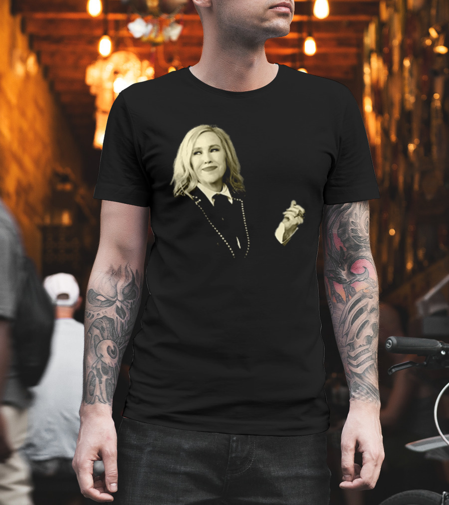 Moira Catherine O'Hara Character Fashion T-Shirt