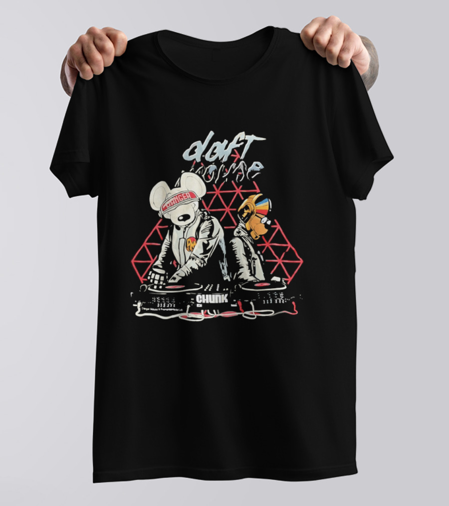 Chunk Daft Mouse DJ Duo Dance Music Fan T-Shirt