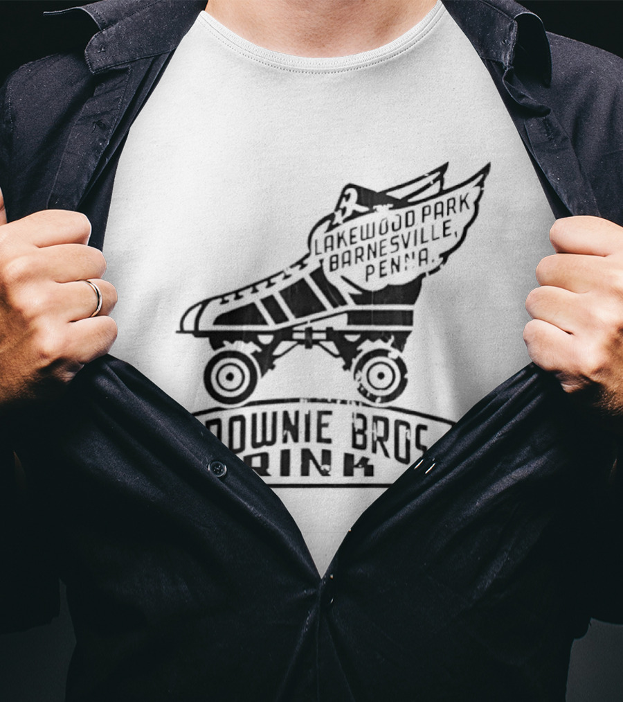 Brownie Bros Rink Lakewood Park Barnesville Pennsylvania Skate Roller T-Shirt