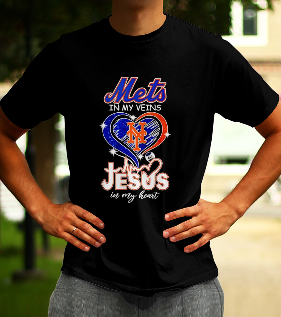 Mets In My Veins Heart Jesus In My Heart T-Shirt
