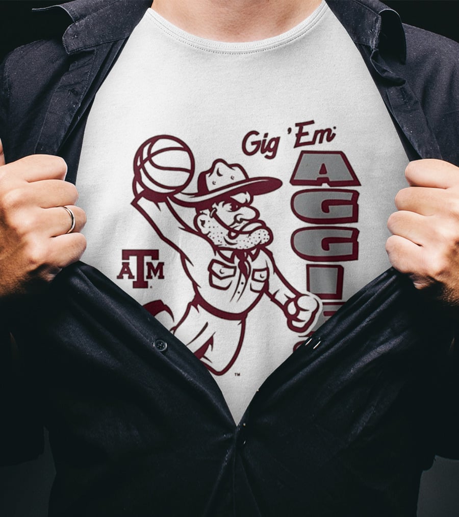 Texas A&M Gig 'Em Aggies Basketball Dunking Sarge T-Shirt