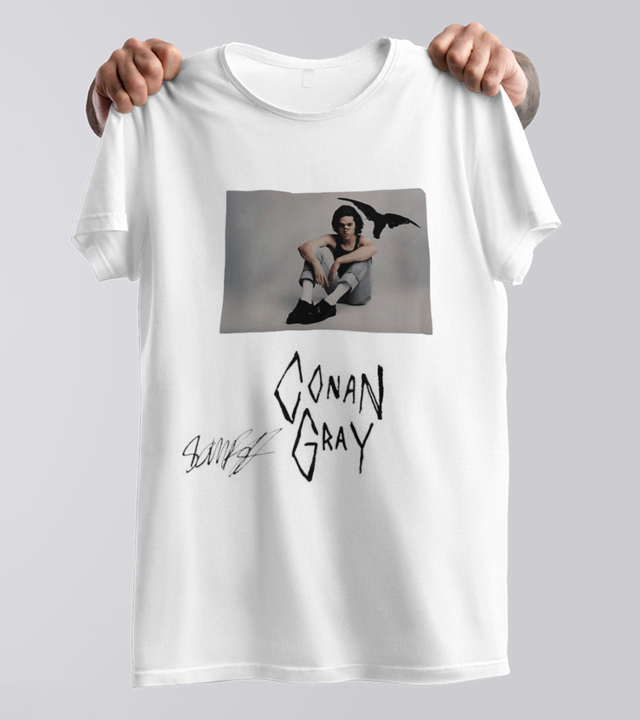 Conan Gray Sitting Pose With Bird T-Shirt