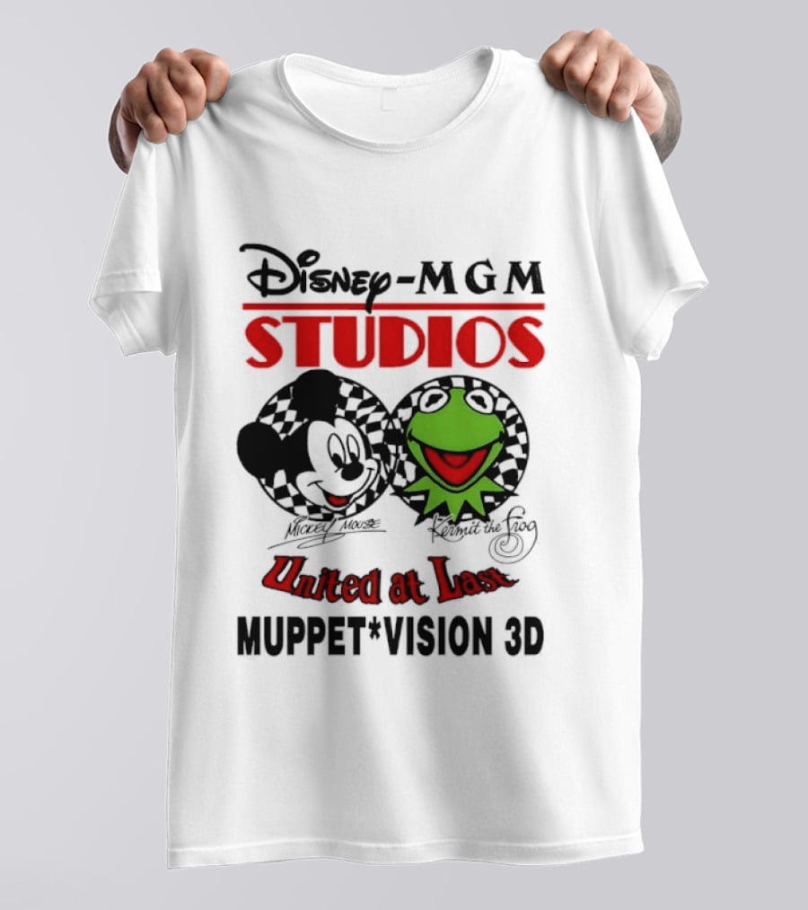 Disney MGM Studios United At Last Mickey Mouse Kermit The Frog Muppet Vision 3D T-Shirt