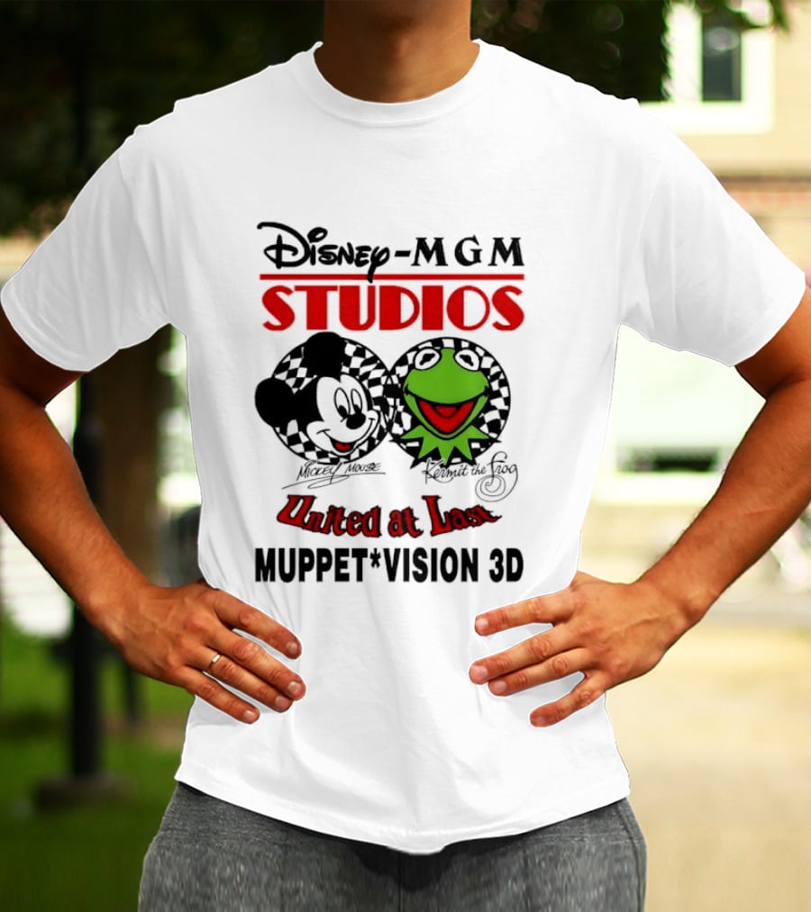 Disney MGM Studios United At Last Mickey Mouse Kermit The Frog Muppet Vision 3D T-Shirt