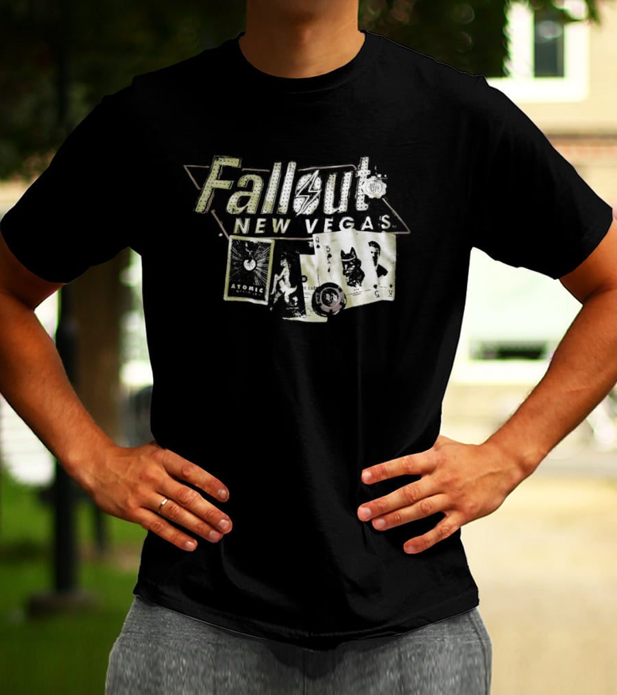Fallout New Vegas Retro Vault Boy Playing Cards T-Shirt