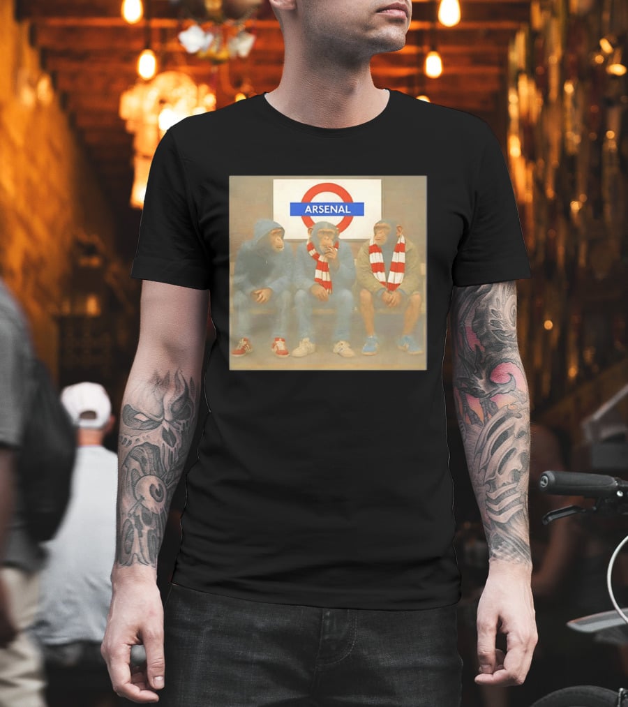Arsenal Fans Chimpanzee Trio In London Underground Setting T-Shirt