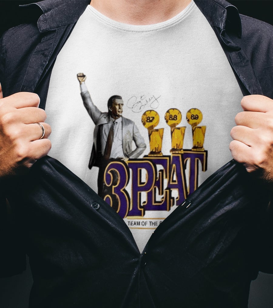 Los Angeles Lakers 3 Peat Team Of The 80s Pat Riley Champions 87 88 89 T-Shirt