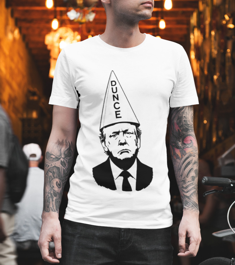 Trump Dunce 2026 T-Shirt