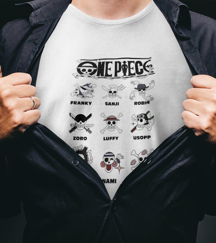 One Piece Straw Hat Crew Jolly Rogers Luffy Zoro Chopper Anime Flag Names T-Shirt