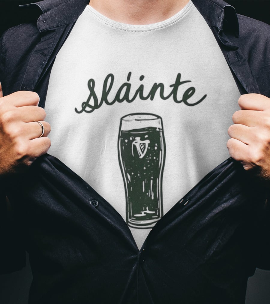 Slainte St Patrick's Day Beer Glass With Shamrock T-Shirt