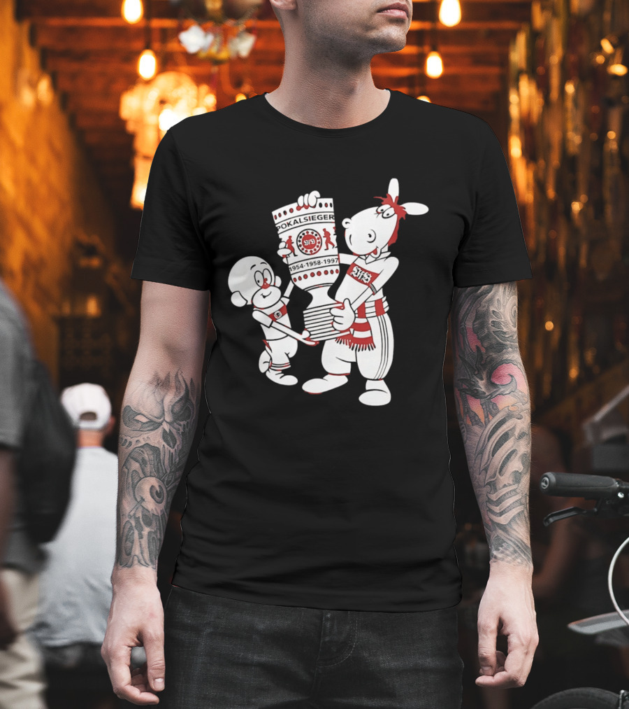 VfB Pokal Affle Und Pferdle Cartoon Celebrating Trophy T-Shirt