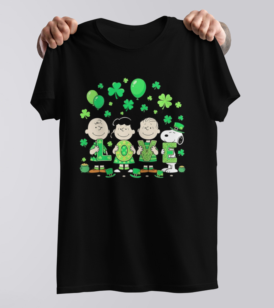 Snoopy Charlie Brown And Friends Love Shamrock St. Patrick's Day Celebration T-Shirt