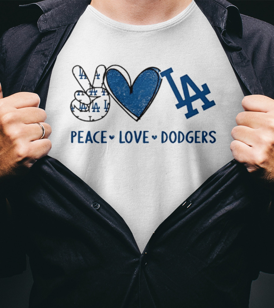 Peace Love LA Dodgers Hand Sign Heart Shape T-Shirt