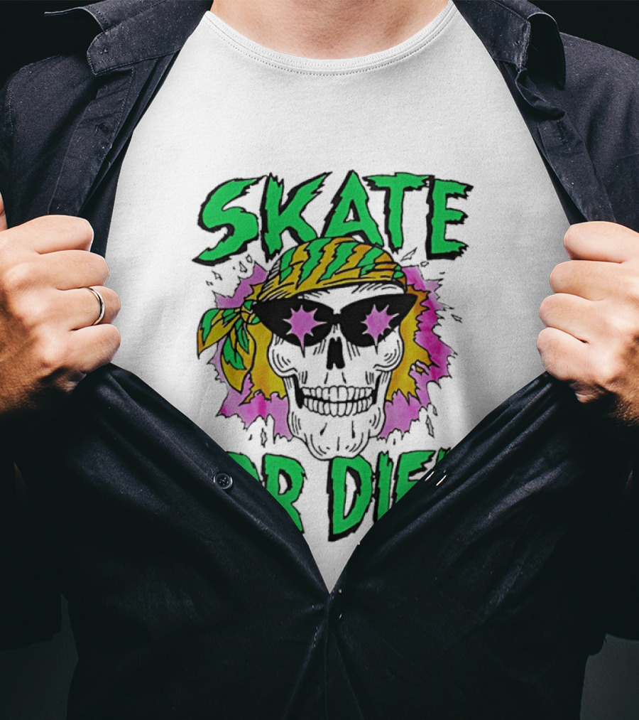 Stranger Things Season 4 Skate Or Die Skull Bandana Sunglasses T-Shirt