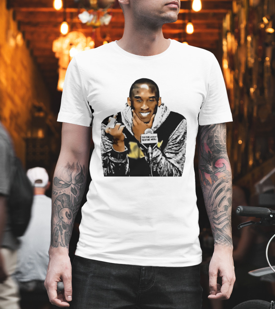 Kobe Bryant Iconic Middle Finger Moment At Press Conference T-Shirt