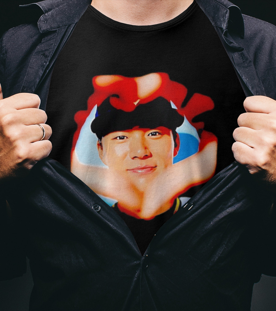 Yoshinobu Yamamoto Los Angeles Dodgers Heart Hand Photo T-Shirt