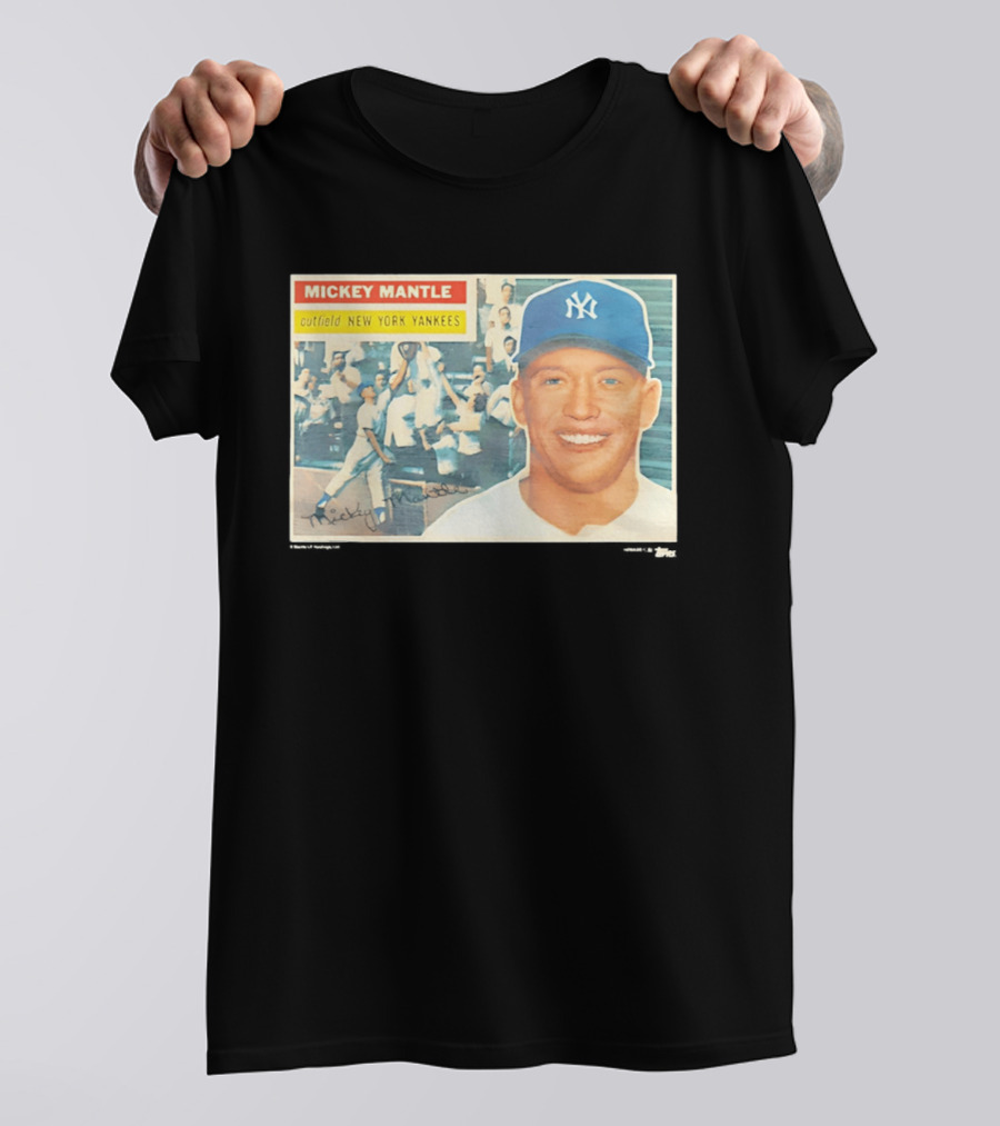 Mickey Mantle Outfield New York Yankees 1956 Topps Baseball Card T-Shirt
