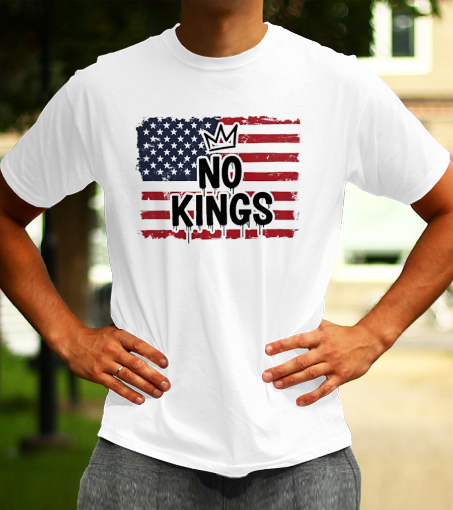 No Kings In America US Flag With Crown Melting Effect T-Shirt