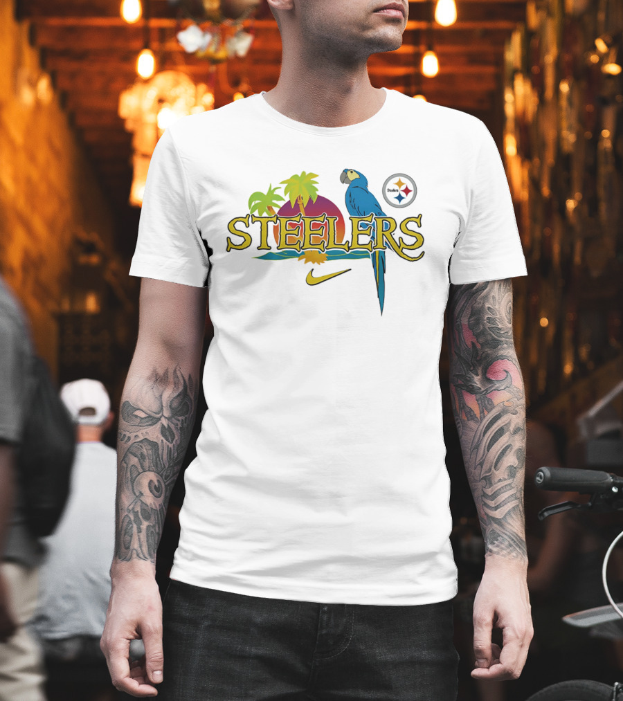Pittsburgh Steelers Tropical Parrot Palm Trees Sunset It's 5 O' Somewhere T-Shirt