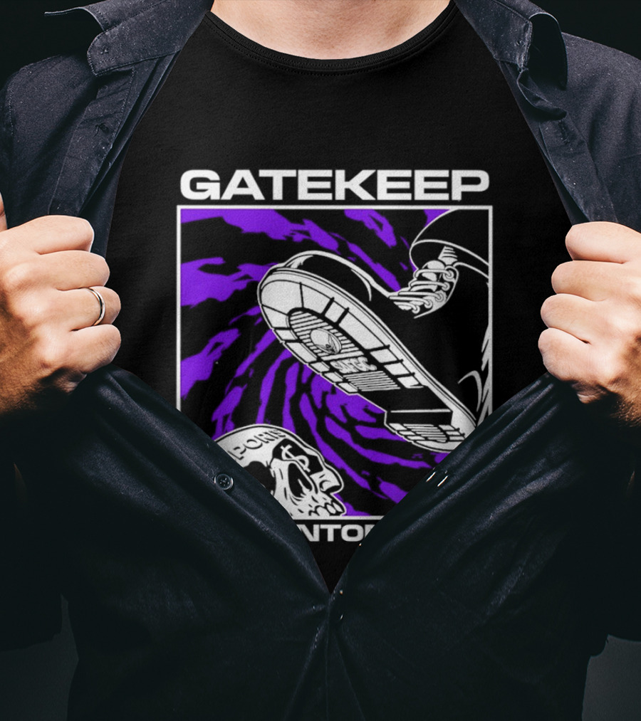 Gatekeep San Antonio Fighting Game Community Sneaker Skull T-Shirt