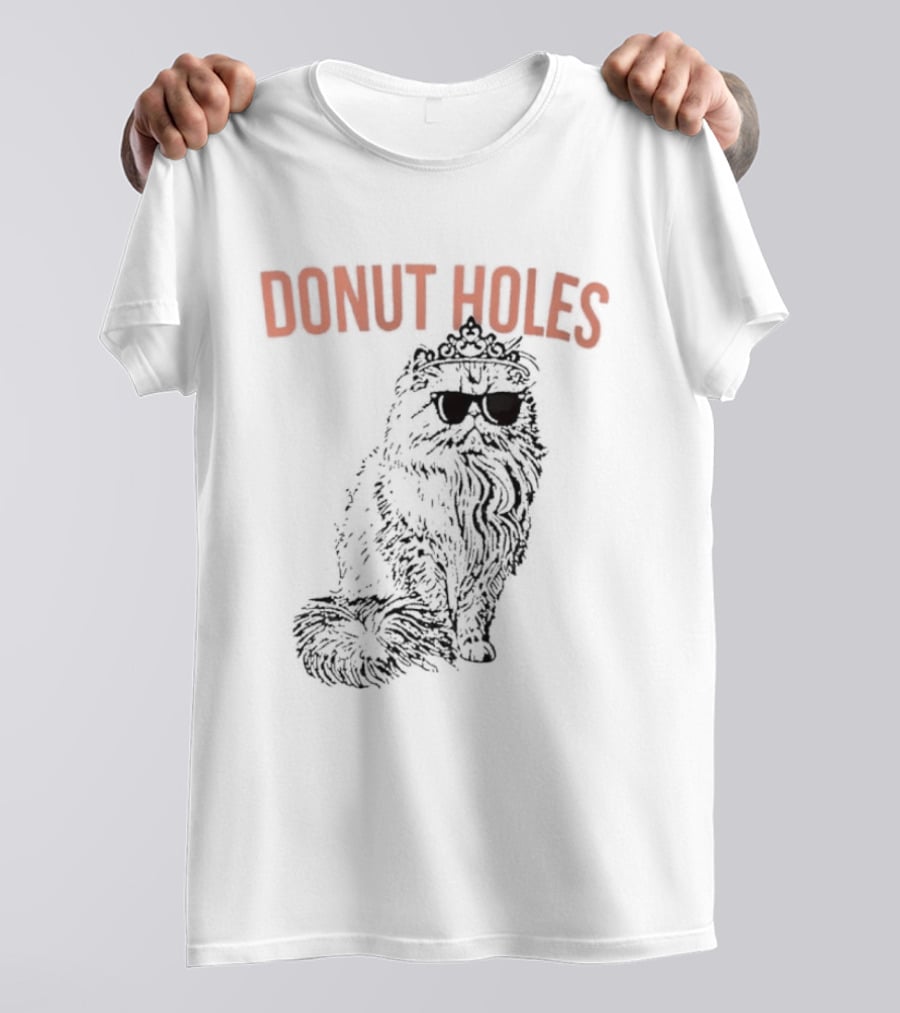 Donut Holes Persian Cat Sunglasses Crown T-Shirt