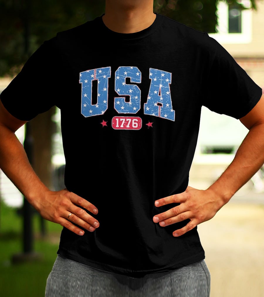 USA 1776 Star Pattern Vintage Style Patriotic Celebration T-Shirt