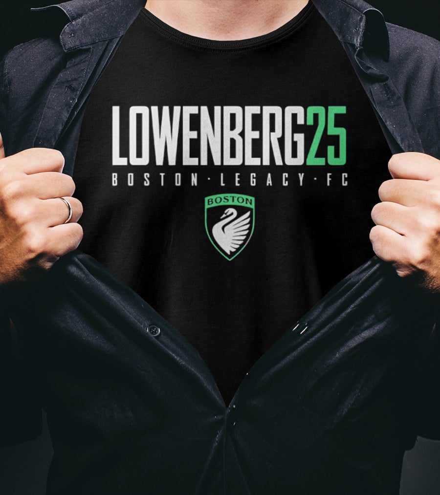 Lowenberg25 Boston Legacy FC Sophia Lowenberg Crest Swan T-Shirt