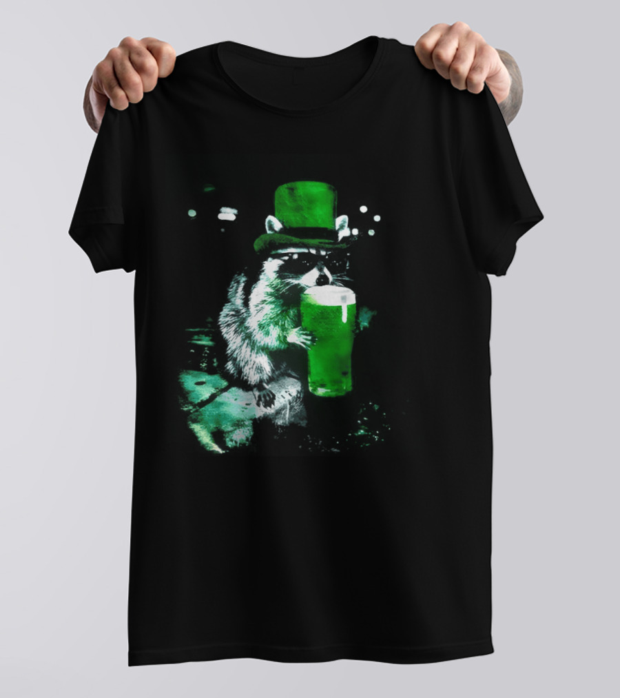 Drunk Irish Raccoon With Green Beer St Patricks Day 2026 T-Shirt